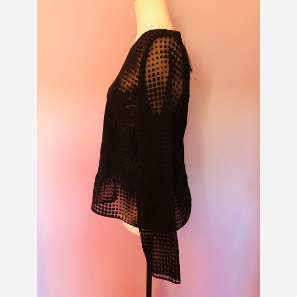 Chelsea and Walker NWT lace black blouse - Picture 5 of 5